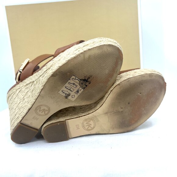 Michael Kors Poesy Wedge Sandals in Luggage Brown Women's 6 M - Picture 8 of 9